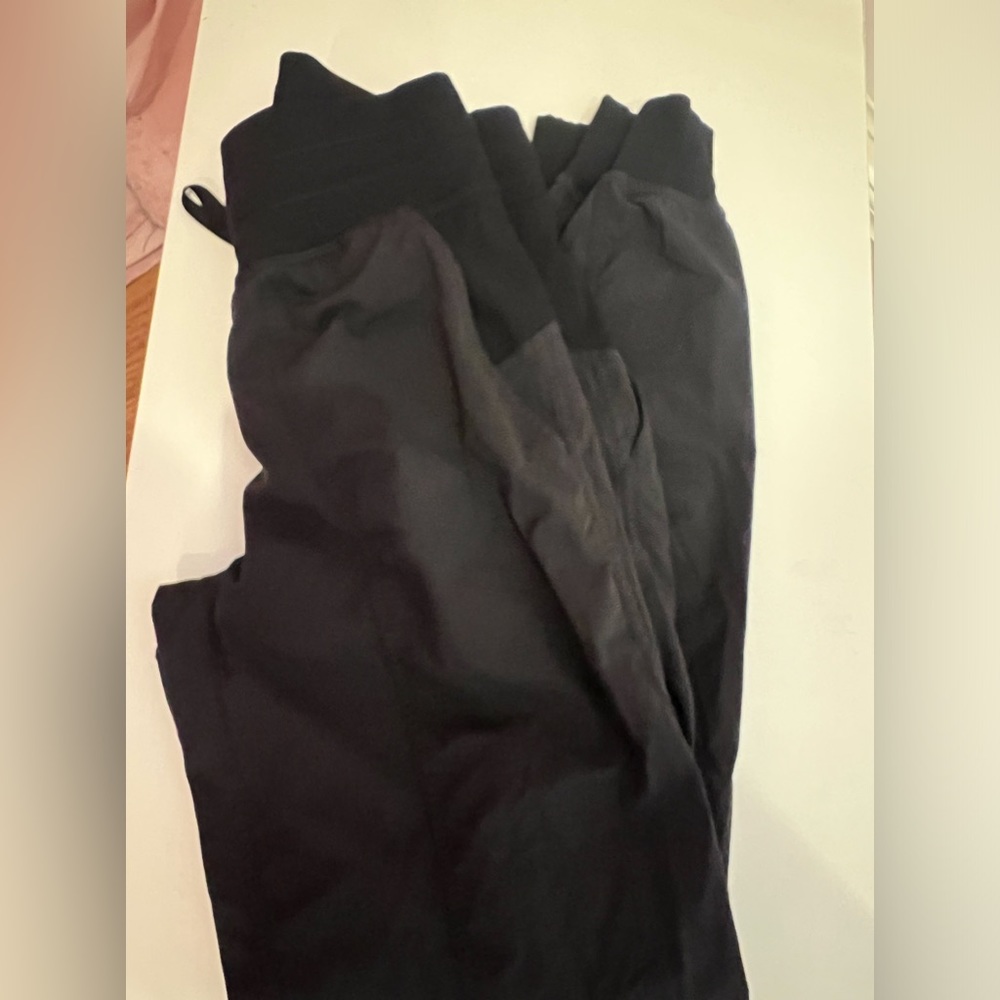 Lululemon Studio Joggers-Euc - image 2